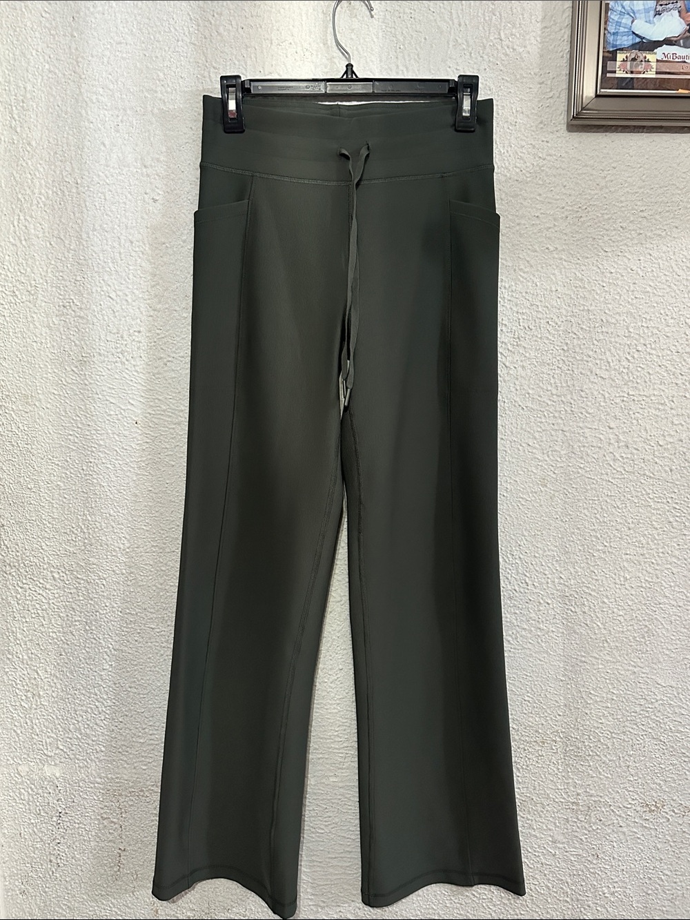 Women’s Wide-Leg Knit Pants - Olive Green